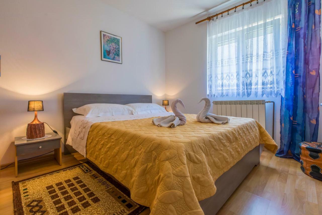 Apartments Marica 노비비노돌스키 외부 사진